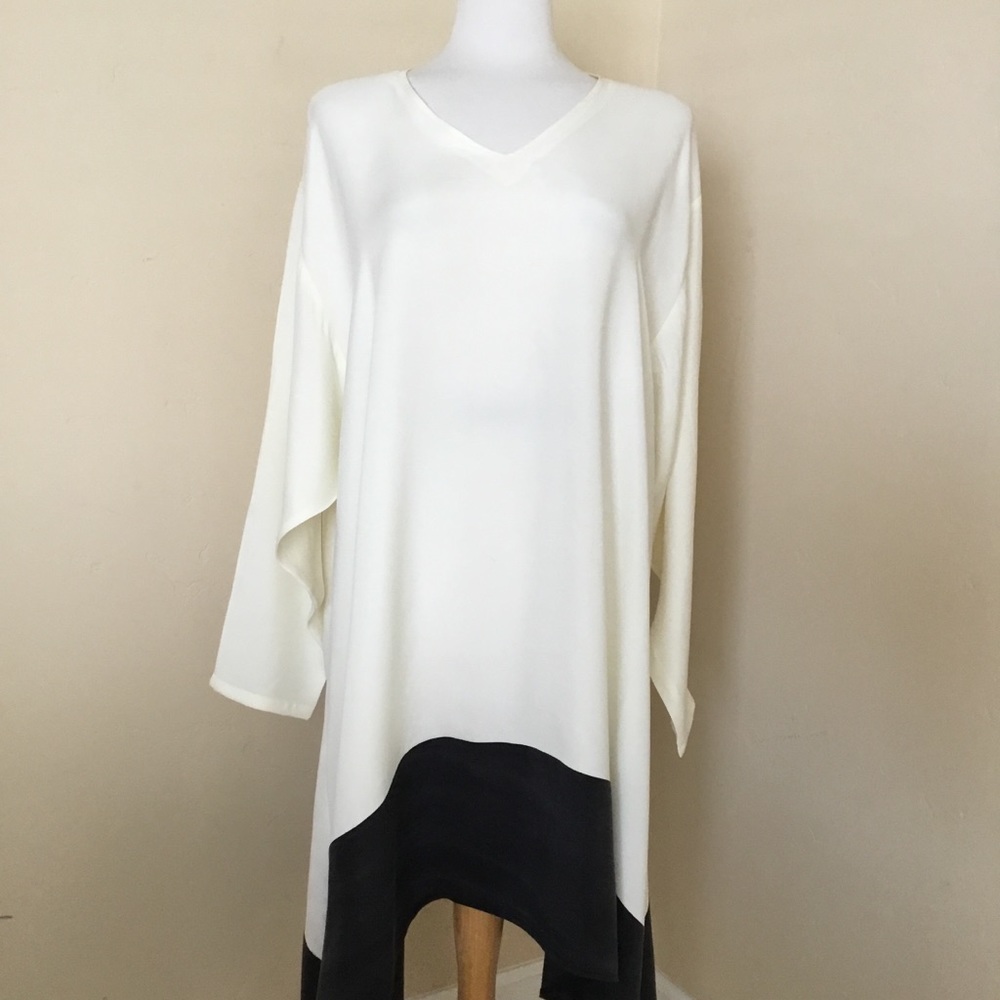 NWT Melinda Phillips Women’s Dress Tunic Cream Black Size L